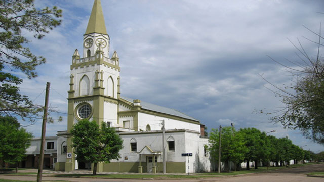 IglesiaSagradoCorazonRamirez_20132201.jpg