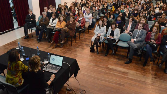 EncuentroJornadaComunicacionylamUjer20130610.jpg