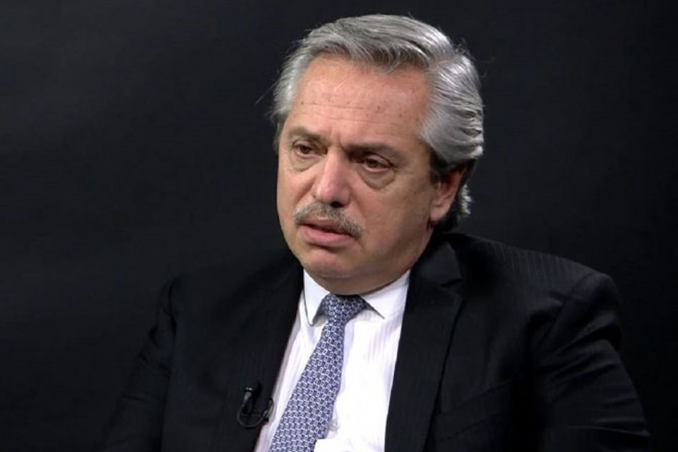 Fernández promete apoyar la candidatura a gobernador de Urribarri 
