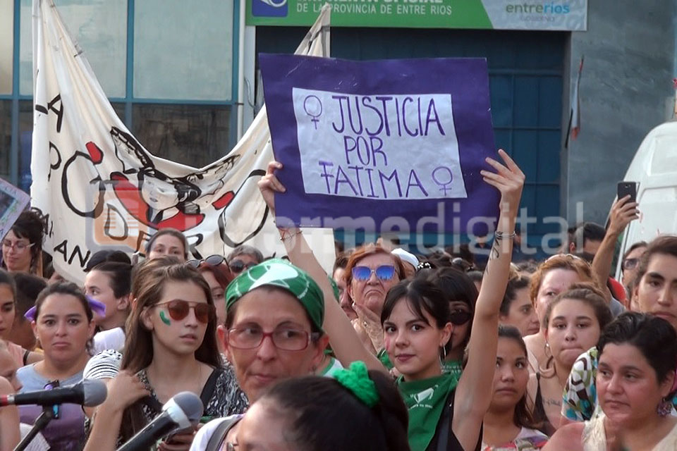 El pedido de justicia por el asesinato de Fátima Florencia Acevedo distinguió este año la marcha.