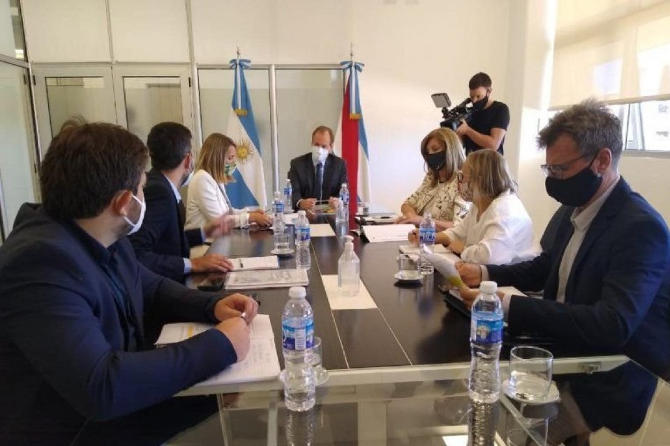 Bordet ratificó que empiezan las clases