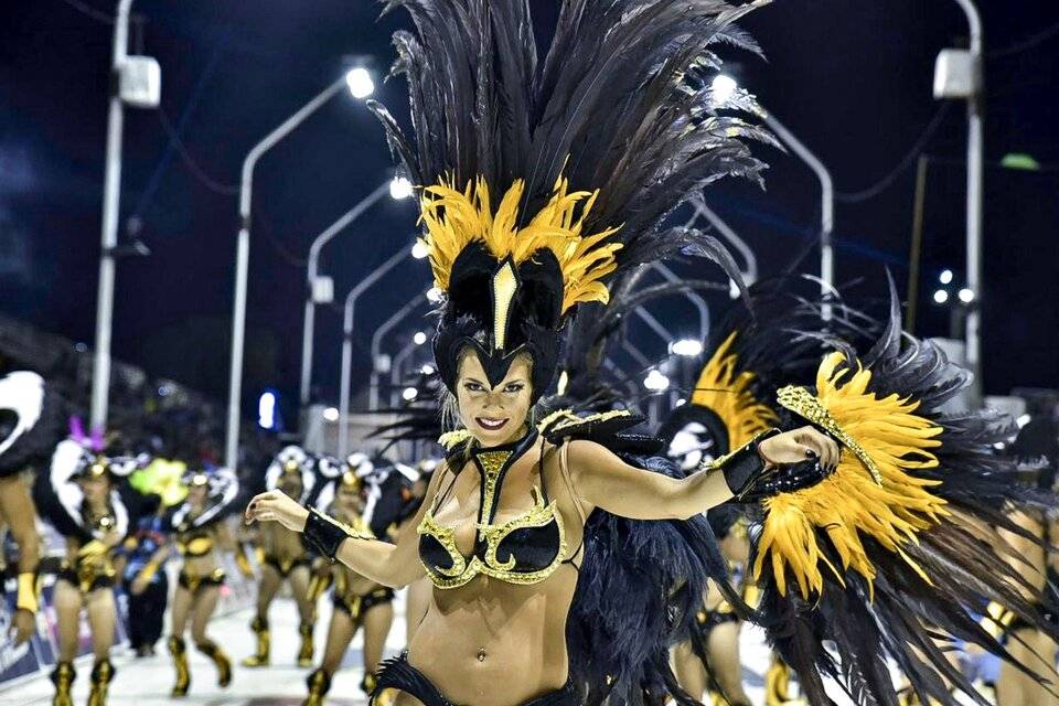Carnaval 2022: cuánto sale pasar el feriado en Gualeguaychú y Tilcara