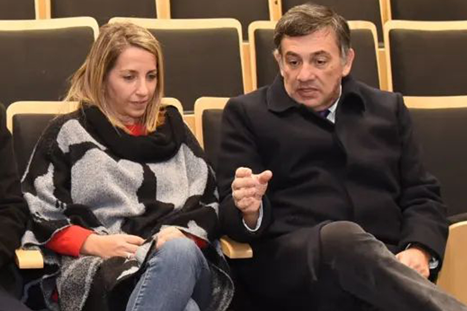 Stratta con el intendente que la postuló
