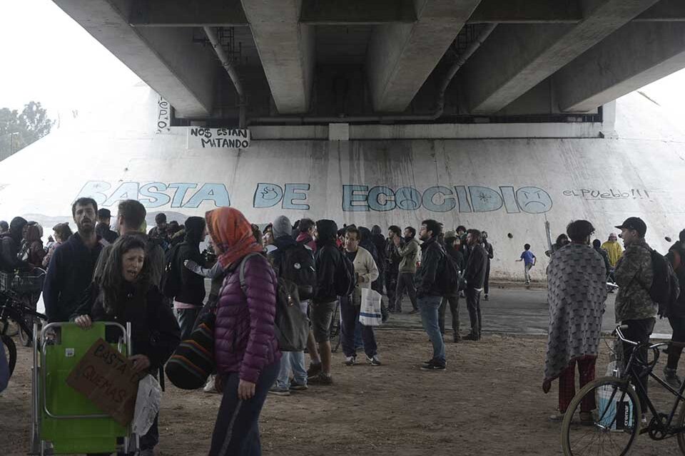 humo incendio quemas ecocidio rosario bordet