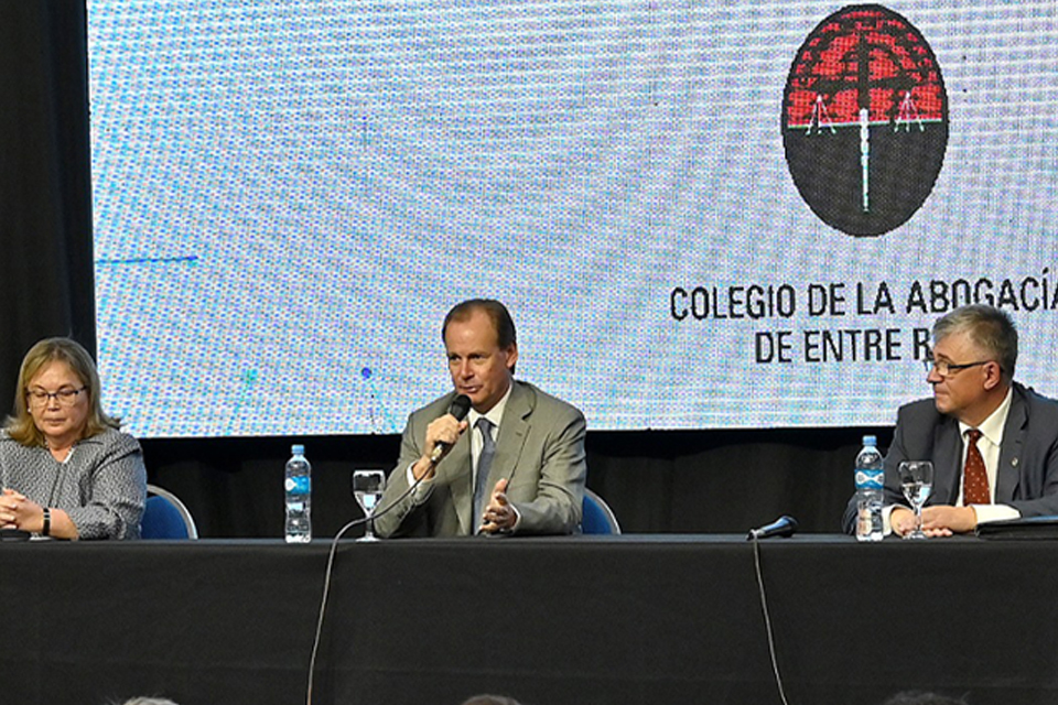 Bordet inauguró el XIII Congreso Provincial de Derecho