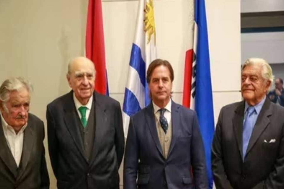 Mensaje junto a los ex presidentes al cumplirse 50 años del Golpe de Estado en Uruguay.