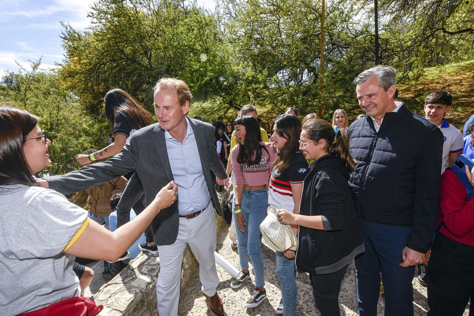 Bordet y Bahl participaron del encuentro provincial de centros de estudiantes