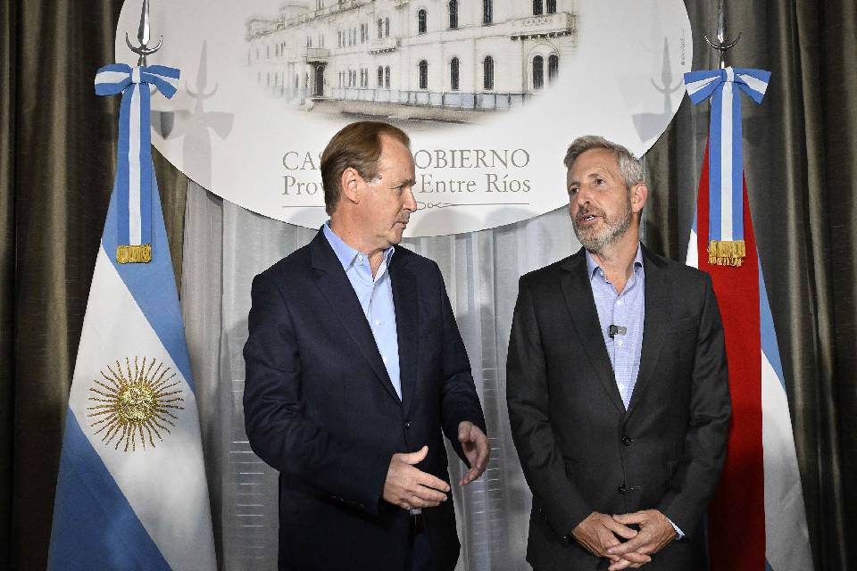 Bordet y Frigerio acuerdan los pasos para una transición ordenada