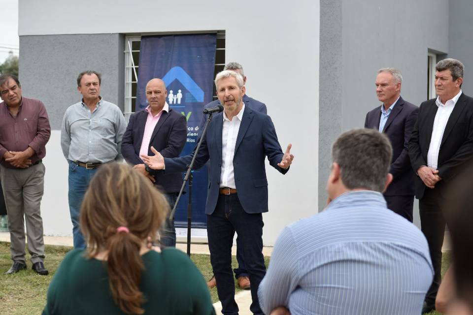 Frigerio: “Los fondos del Fonavi no deberían tener otro fin que el de la construcción de viviendas”
