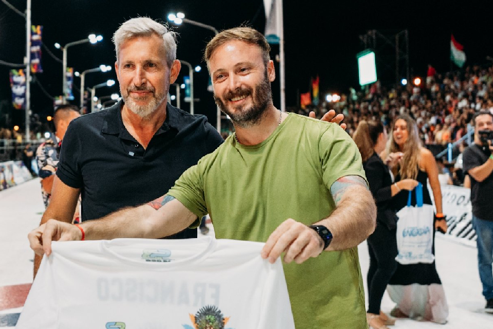 Frigerio participó este sábado de la sexta noche de carnaval en Concordia