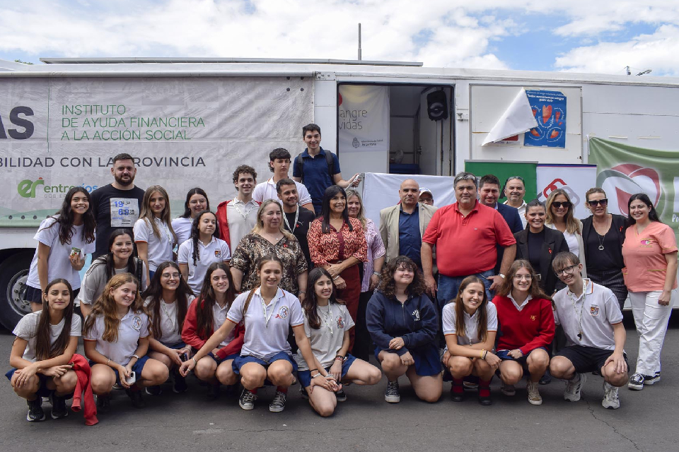 Se realizó colecta de sangre por el Día Nacional del Donante Voluntario alta