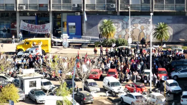 Agmer Paraná se moviliza por el estado de las escuelas