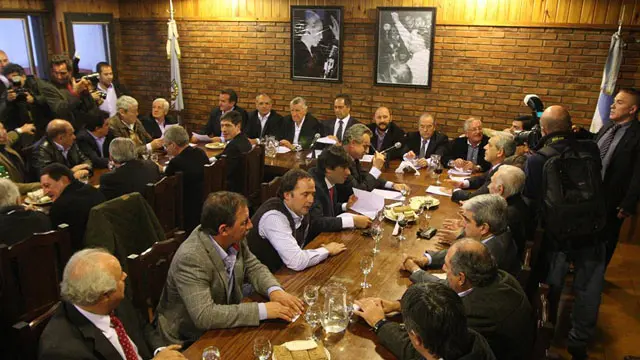 El PJ celebra su congreso para evitar la intervención