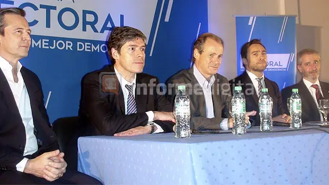 La Reforma Electoral mostró trabajando juntos al oficialismo y la oposición