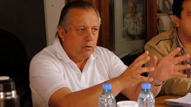 Troncoso propone ayuda a clubes y elevó nuevos pedidos al Ejecutivo