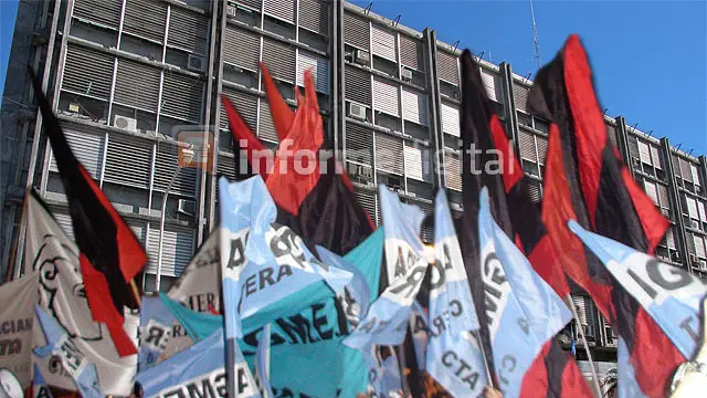 Docentes votan este jueves sus representantes en el CGE