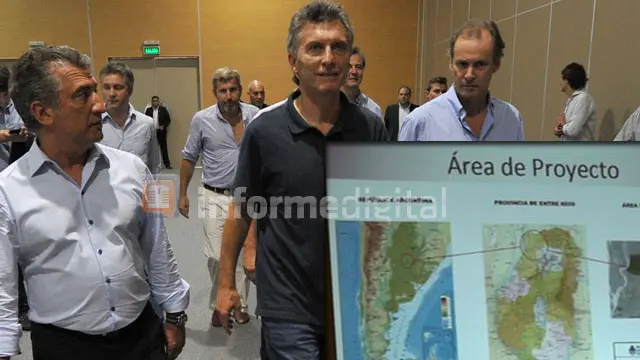 El acueducto chino, en stand-by mientras se revisa el proyecto