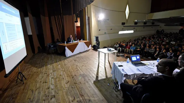Funcionarios explicaron el aumento de la luz y responsabilizaron a Nación
