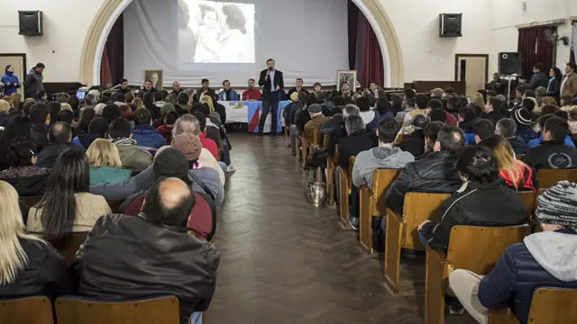 Críticas y pases de facturas en el Congreso del PJ Paraná