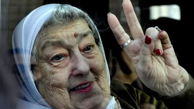 Hebe de Bonafini recibió al juez y se negó a declarar