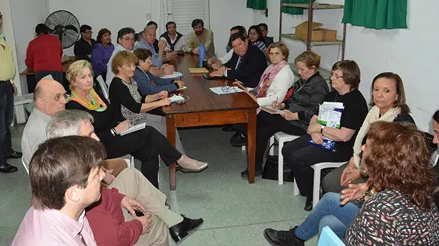 Estatales y senadores pusieron la Caja sobre la mesa