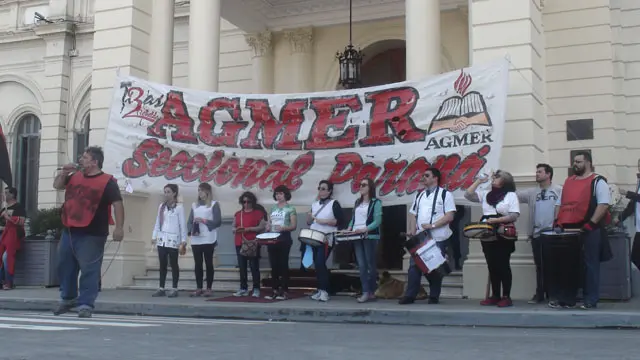 "Con docentes bajo la línea de pobreza no se puede vivir ni se puede educar"