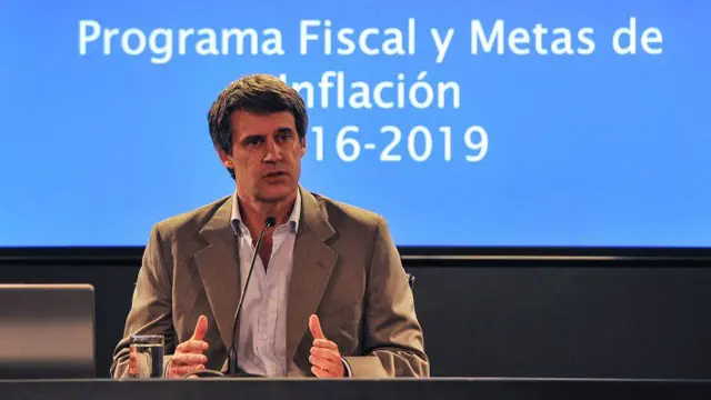 El Gobierno proyecta una inflación de 17% y un crecimiento del 3,5% en 2017