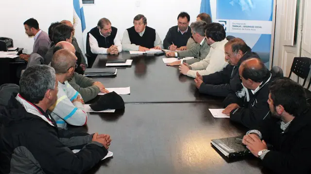 Paraná: el Suoyem y Obras Sanitarias aceptaron un 6% de aumento salarial