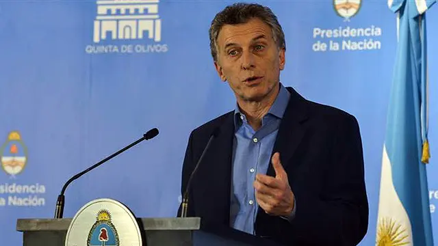 Macri convocó a empresarios y sindicalistas a una mesa de diálogo