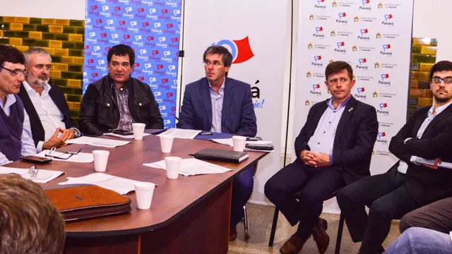 Intendentes de Cambiemos le hicieron pedidos a Ballay