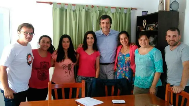 El ministro de Educación pasó por Entre Ríos y visitó a la docente de la carta a Messi