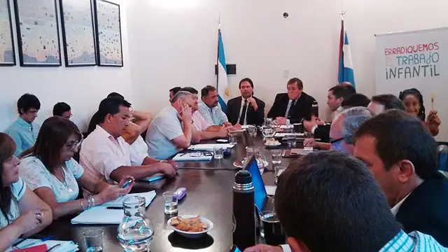 Arranca la paritaria con los estatales