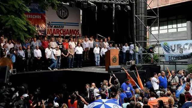 La CGT prometió un paro nacional contra Macri
