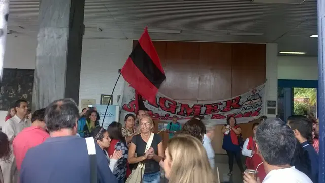 Toma: docentes pasarán la noche en el CGE