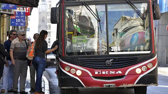 Paraná: el FpV no dará quórum para tratar el aumento del boleto