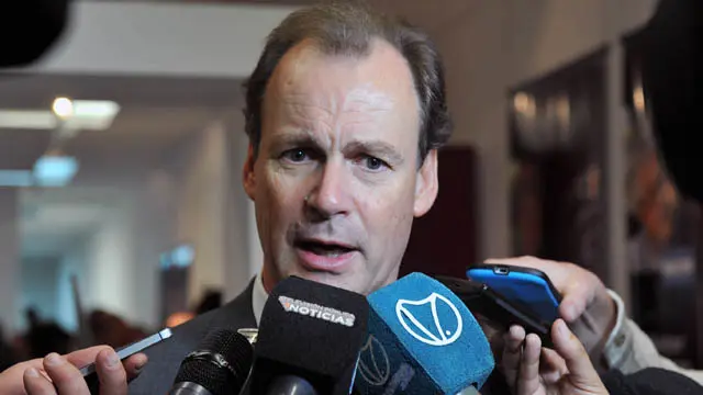 Bordet dice que la oferta salarial a docentes supera a otras provincias