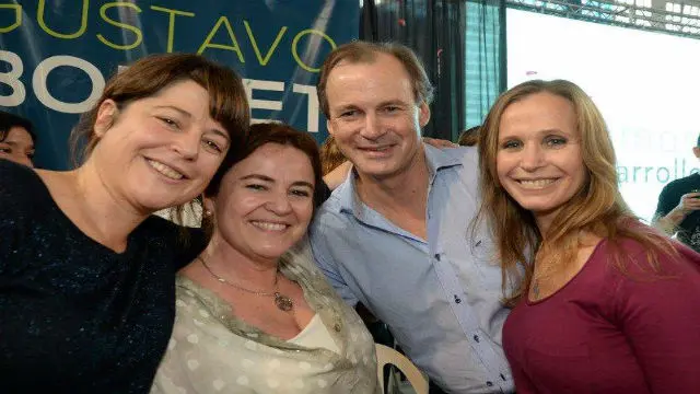 Senadora llamó a defender a Bordet frente al "ajuste salvaje" de Macri