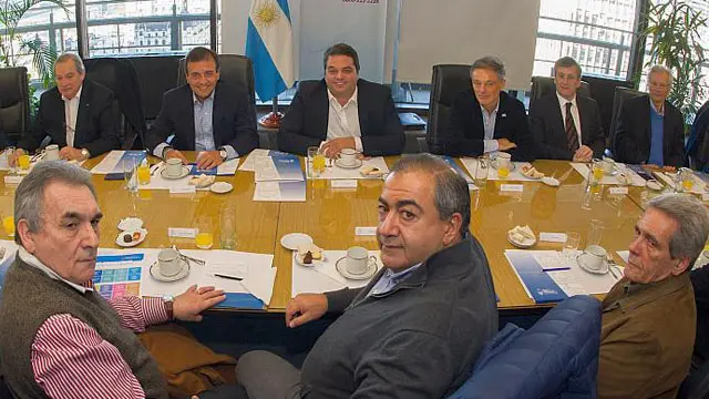 El gobierno nacional quiere un salario mínimo de $9.600