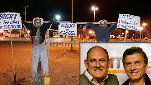 Quemaron muñecos de Macri y Niez y hay repudio general