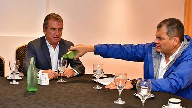 Urribarri se reunió con Rafael Correa