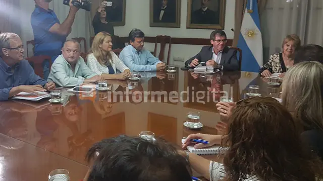 Gobierno adelantó reunión con gremios docentes