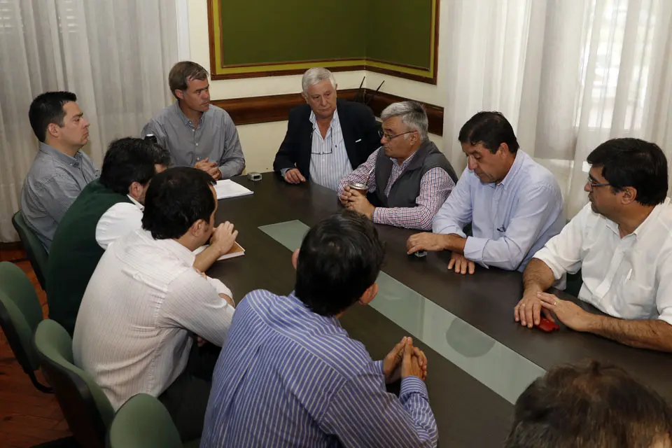 Municipales de Gualeguaychú acordaron 12% y bono