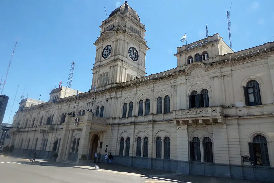 Denuncia penal contra el gobierno provincial por las obras chinas de U$S100 millones