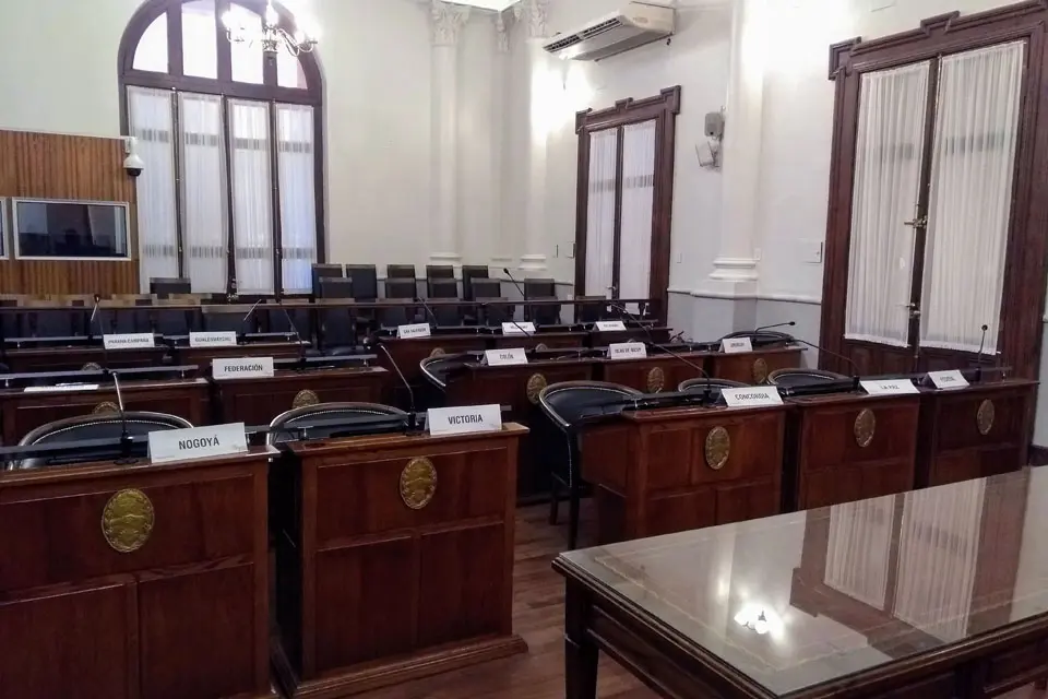 Estos son los precandidatos a senadores del PJ y Cambiemos