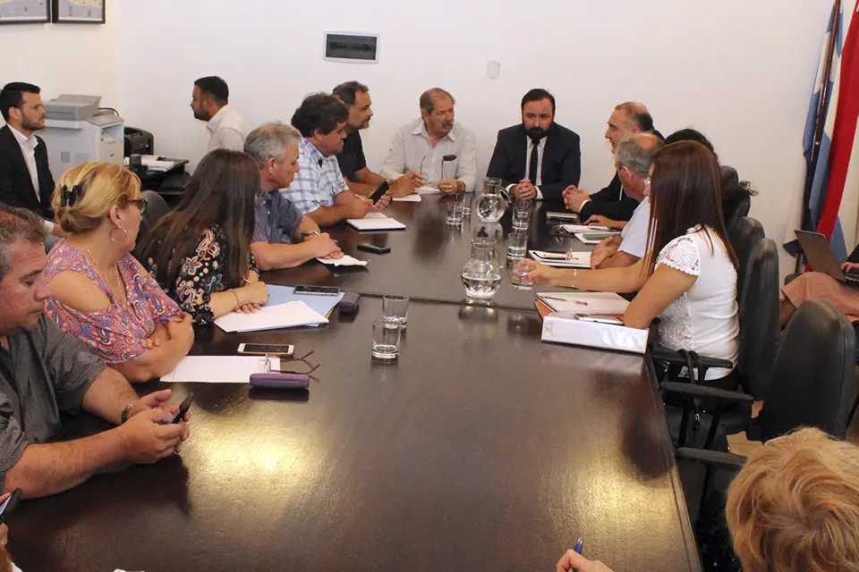 Estatales piden una suba del 20%