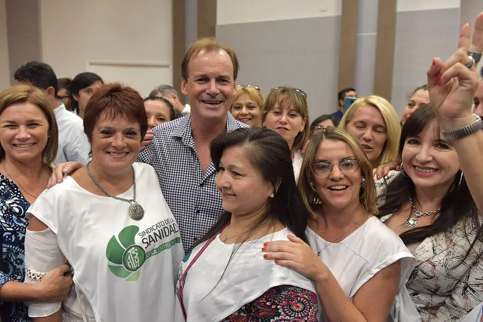 Bordet alineó a una treintena de sindicatos