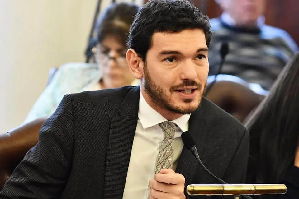 Colectivos: Gainza frenó el pedido de endeudamiento