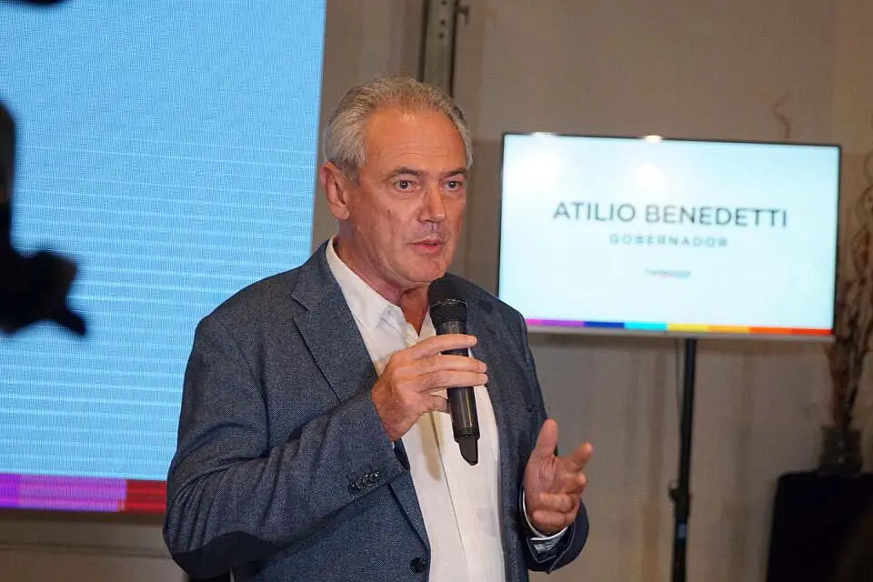 Reapareció Benedetti