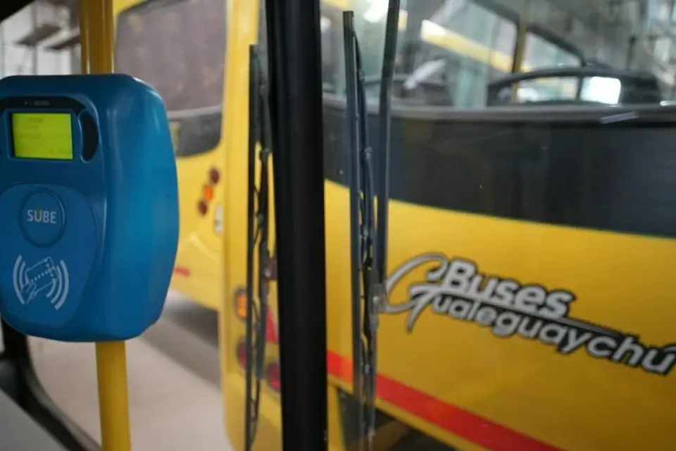 Gualeguaychú aprobó suba escalonada del boleto