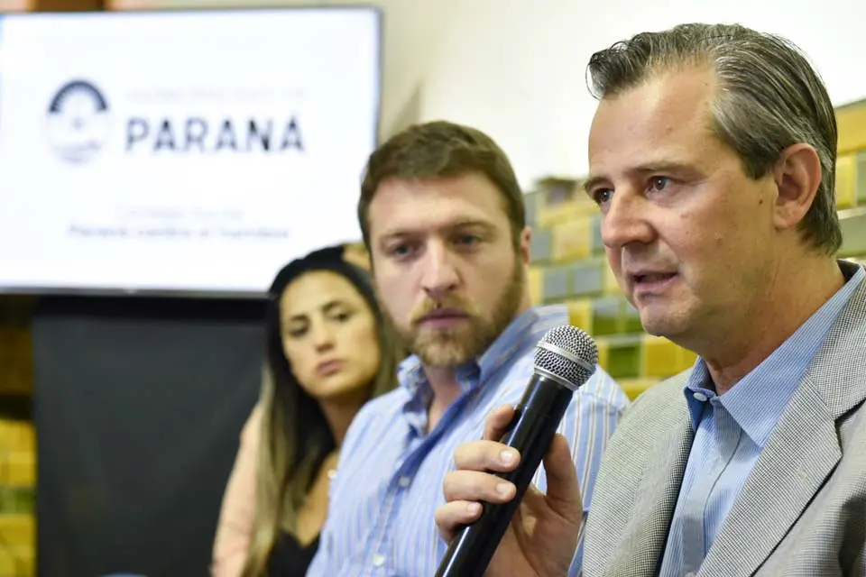 Bahl presentó su propio Consejo Social contra el hambre
